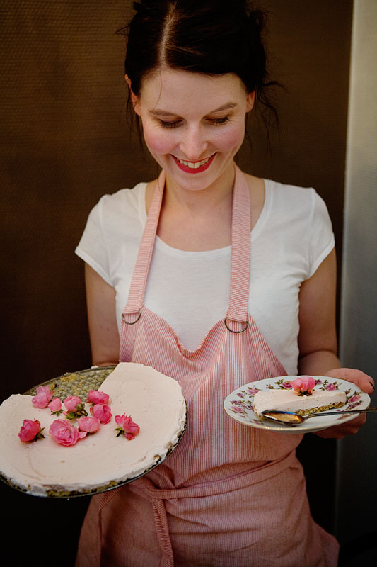 baka2571 Cheesecake med smak av rosor