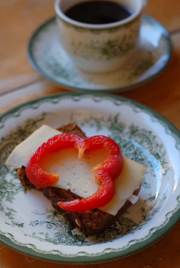 filmjölksbröd filmjölksbröd 600x894 Ett recept tusen bröd