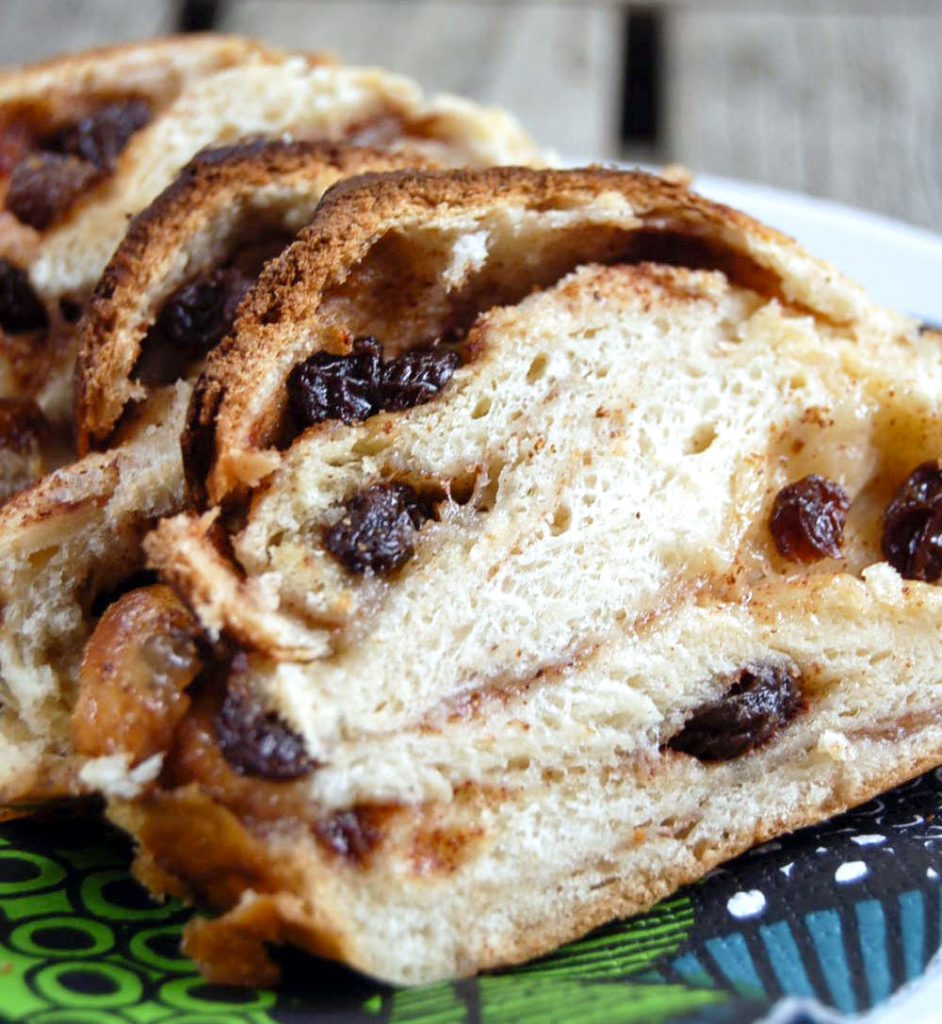 Recept på babka med kanel.