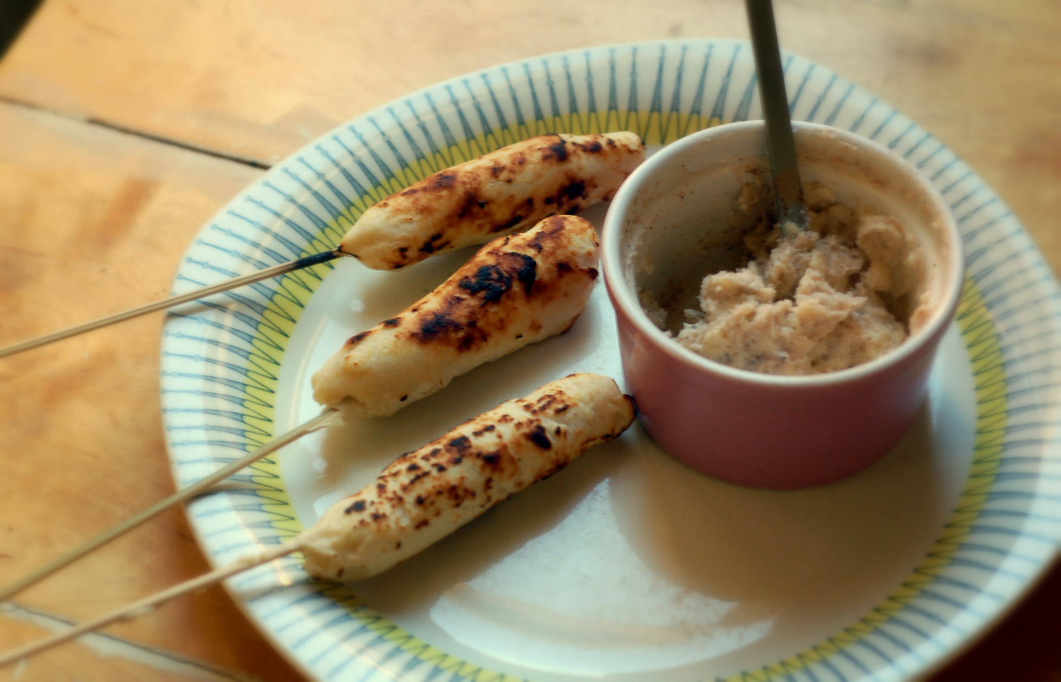 Pinnbröd med kanelsmör
