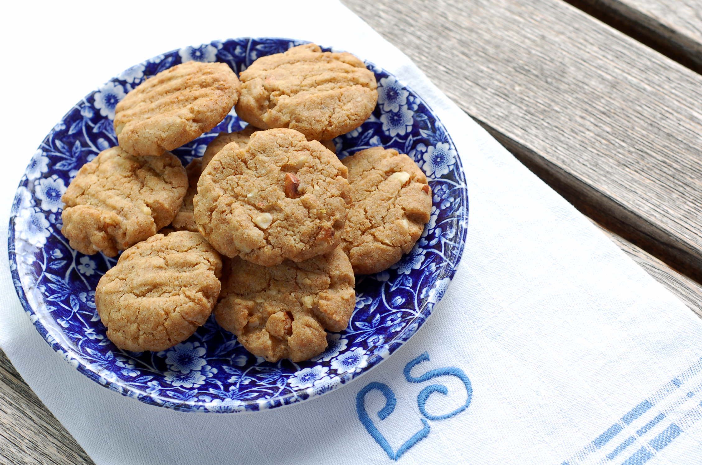 Småkakor – enkla och goda recept på småkakor från Söta saker.