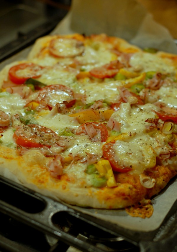 Ivanhoe och pizza i sängen