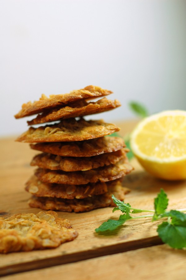 Crunchy lemon bites