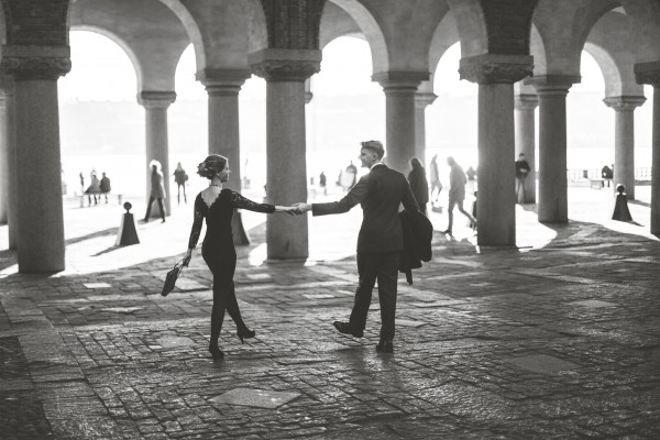 Svart brudklänning, bröllop stadshuset