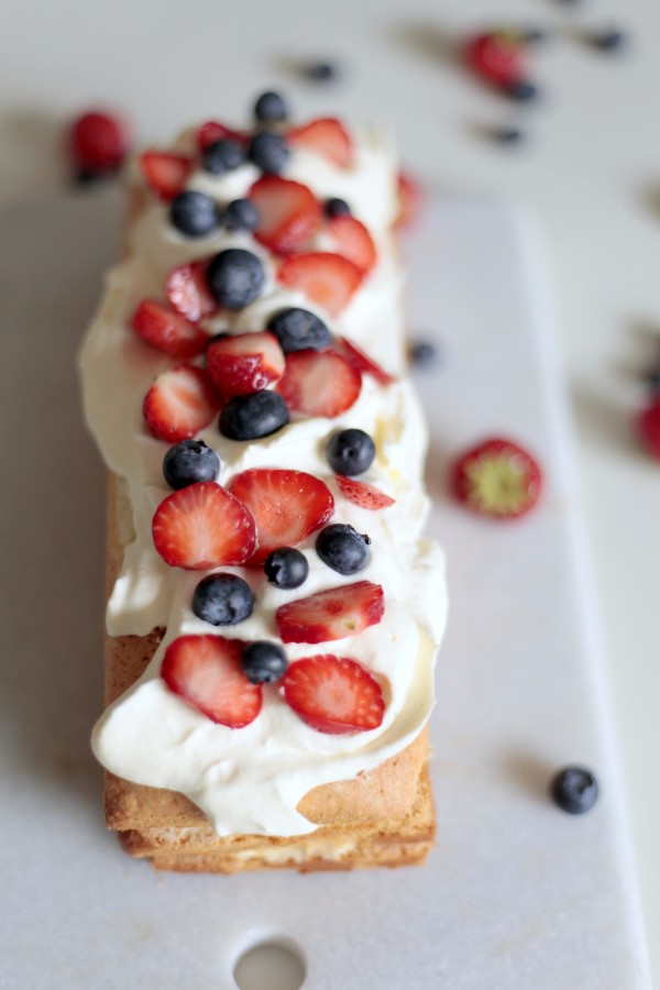 Fira in våren med en enkel tårta!